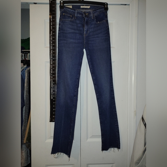 Levi's Blue Slim Straight Women's Red Tab High Waisted Jeans - Picture 2 of 16